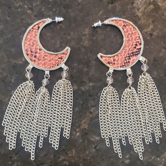 Jewelry - Pink faux-snakeskin moon tassel earrings